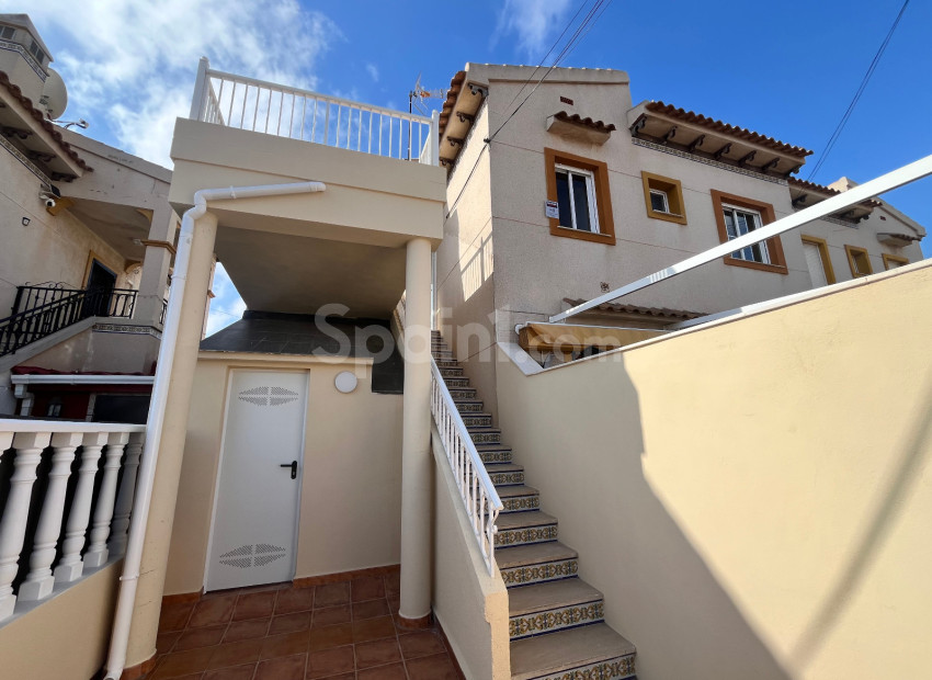 Resale - Apartment -
Playa Flamenca - Res. San Antonio