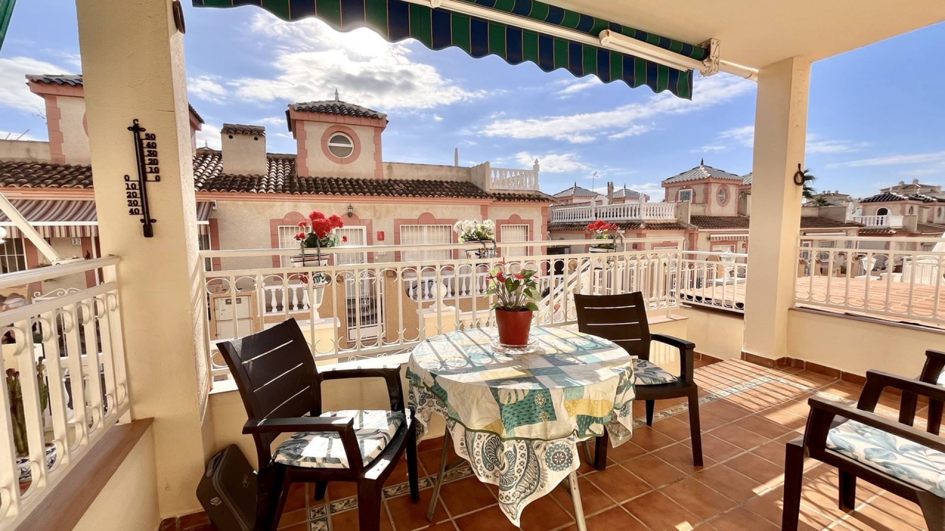Resale - Apartment -
Playa Flamenca