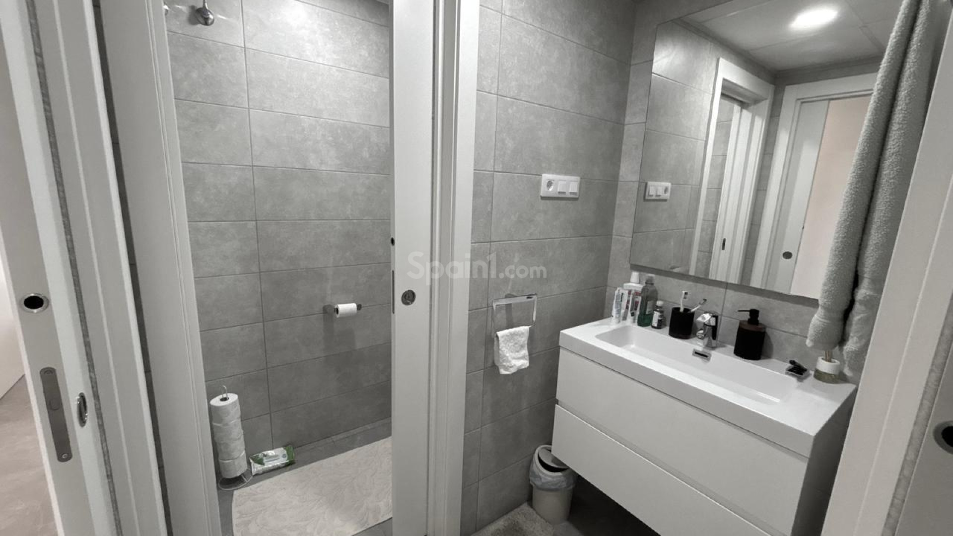 Resale - Apartment -
Playa Flamenca