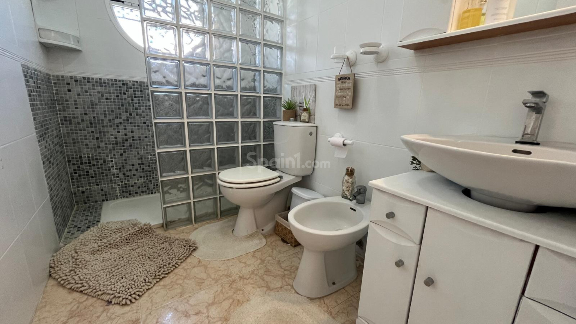 Resale - Apartment -
Punta Prima - Serena