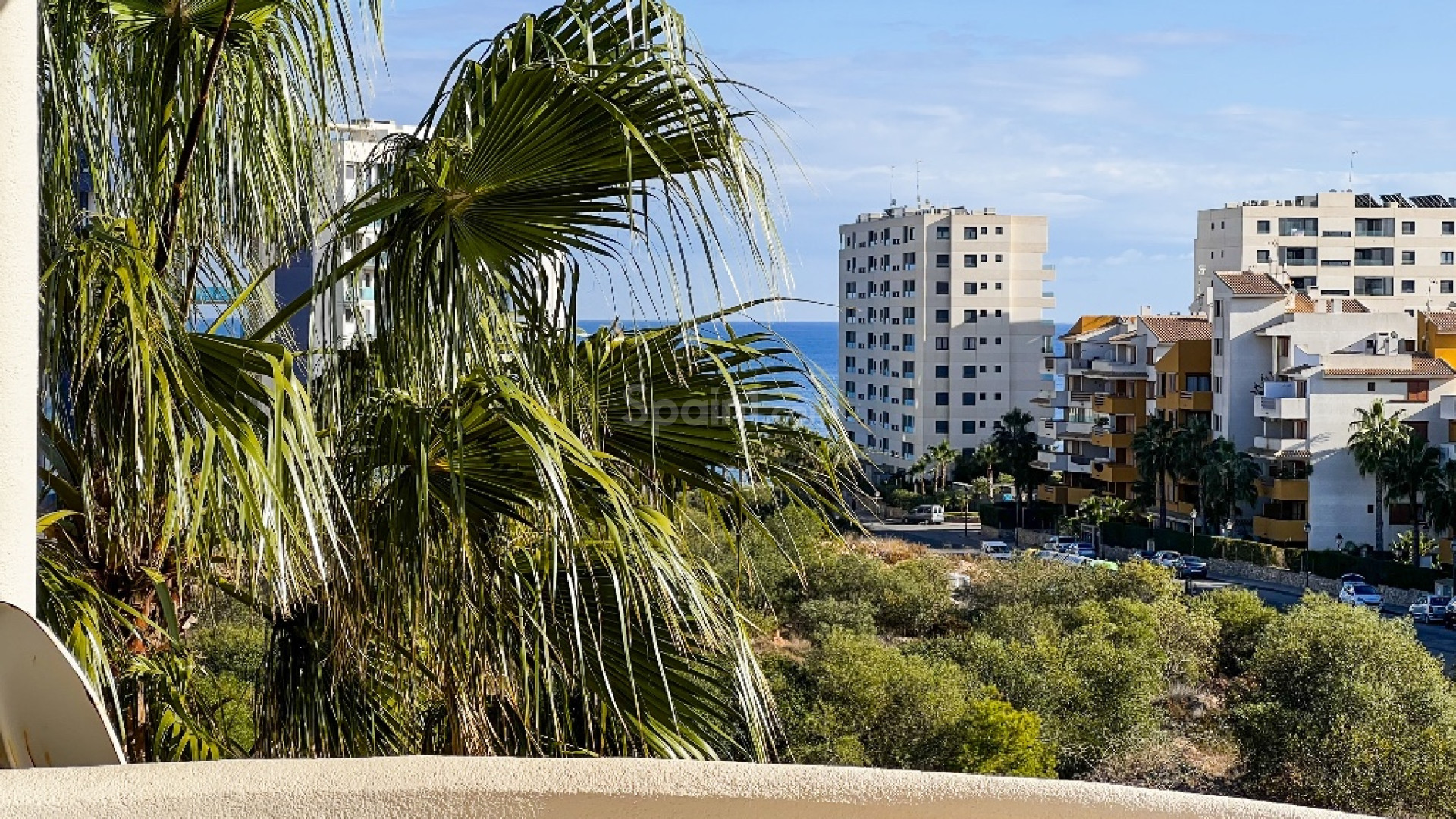 Resale - Apartment -
Punta Prima