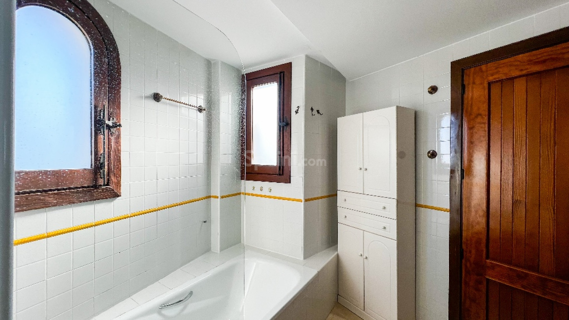 Resale - Apartment -
Punta Prima