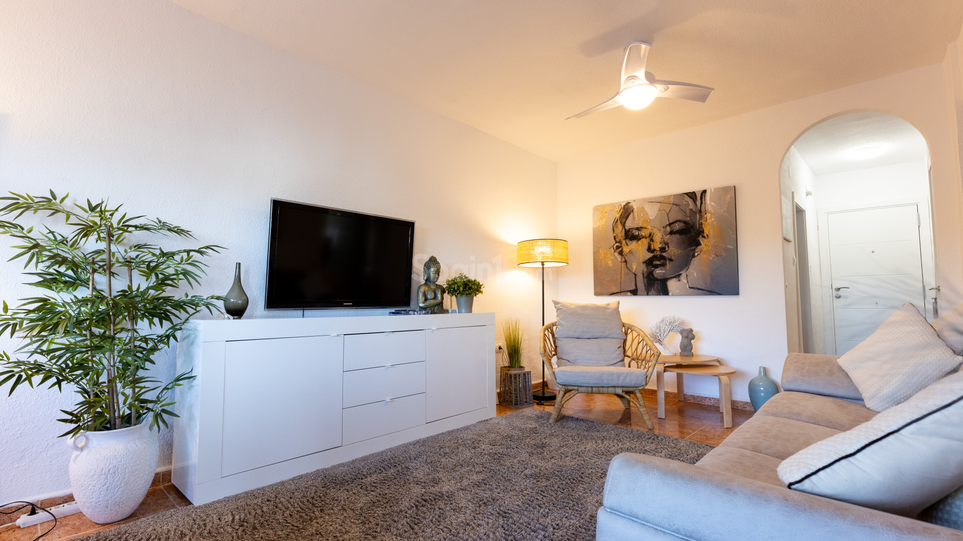 Resale - Apartment -
Punta Prima