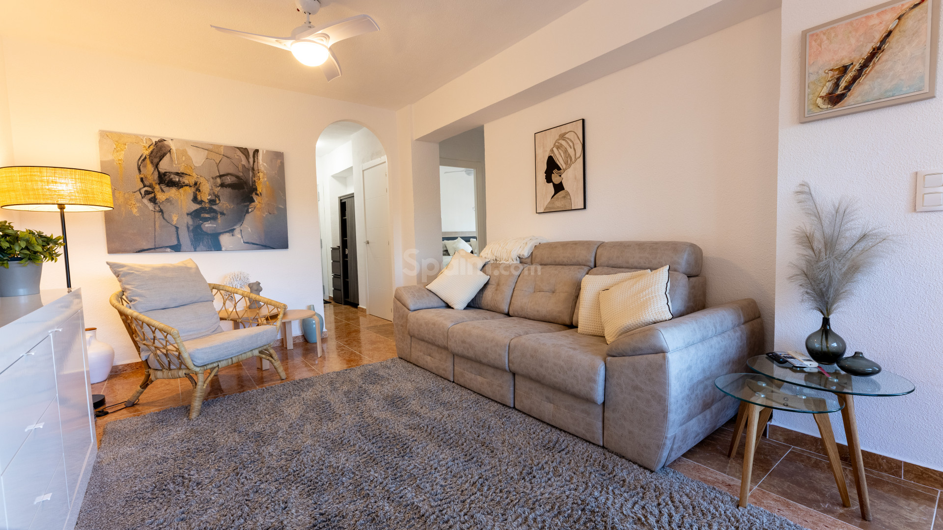 Resale - Apartment -
Punta Prima