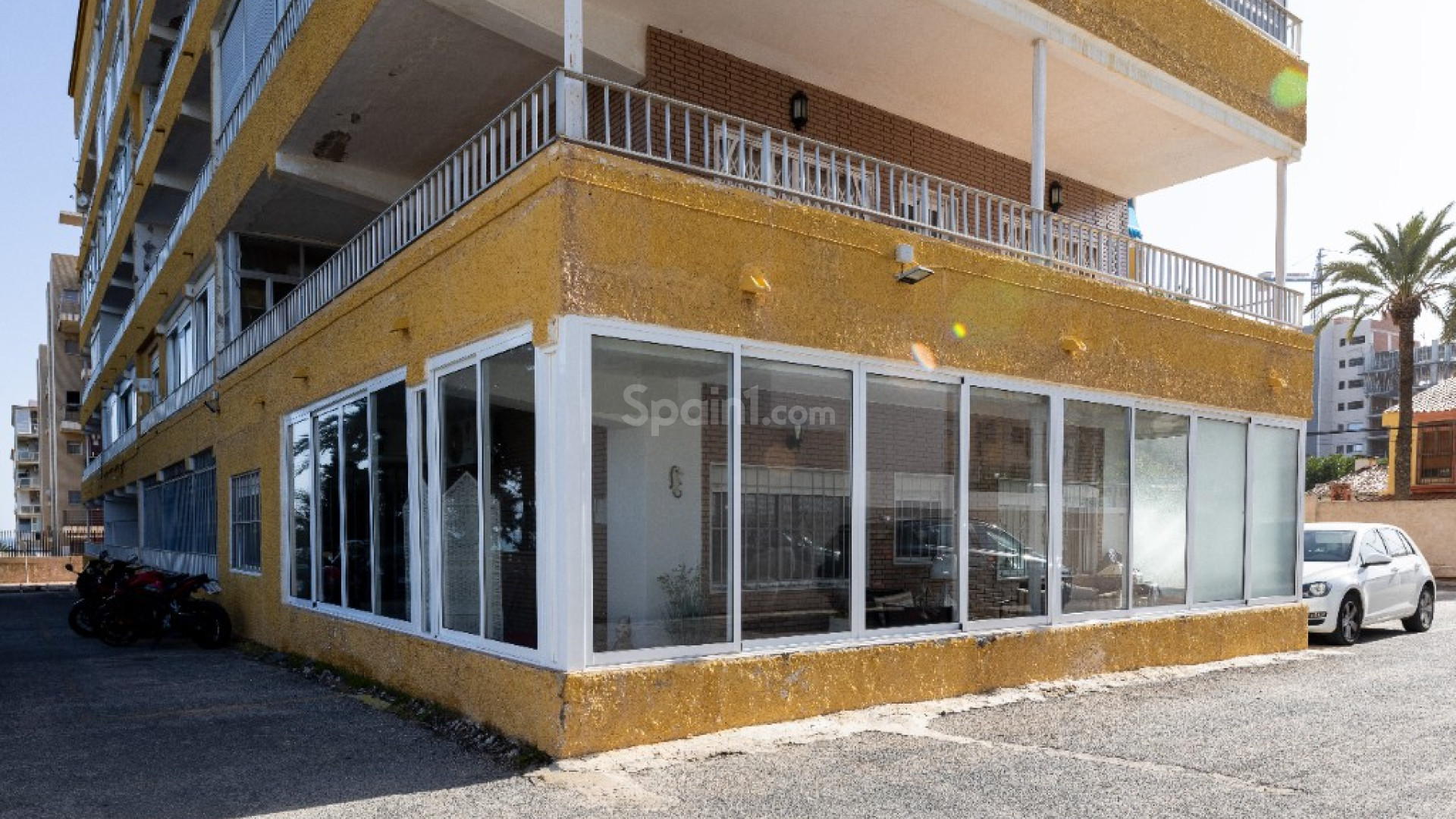 Resale - Apartment -
Punta Prima