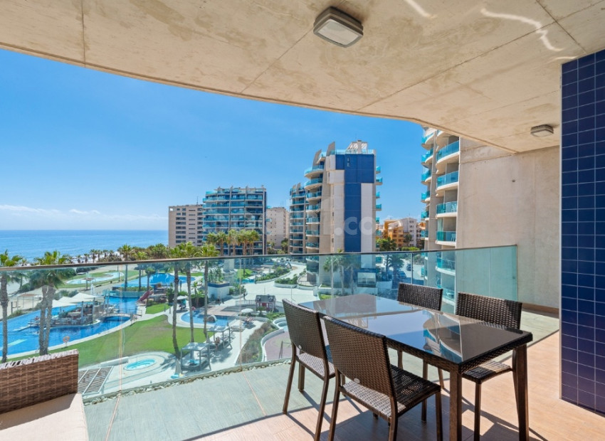 Resale - Apartment -
Punta Prima