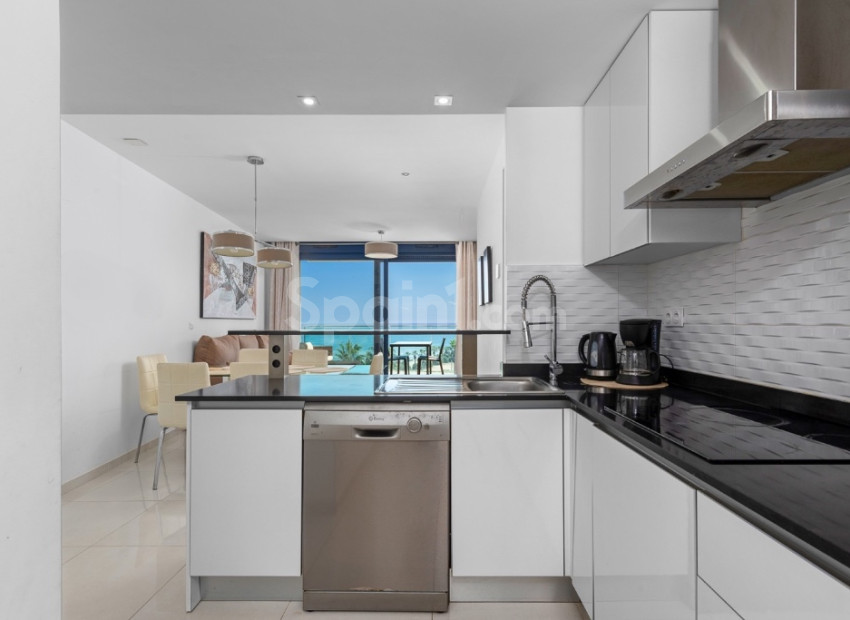 Resale - Apartment -
Punta Prima