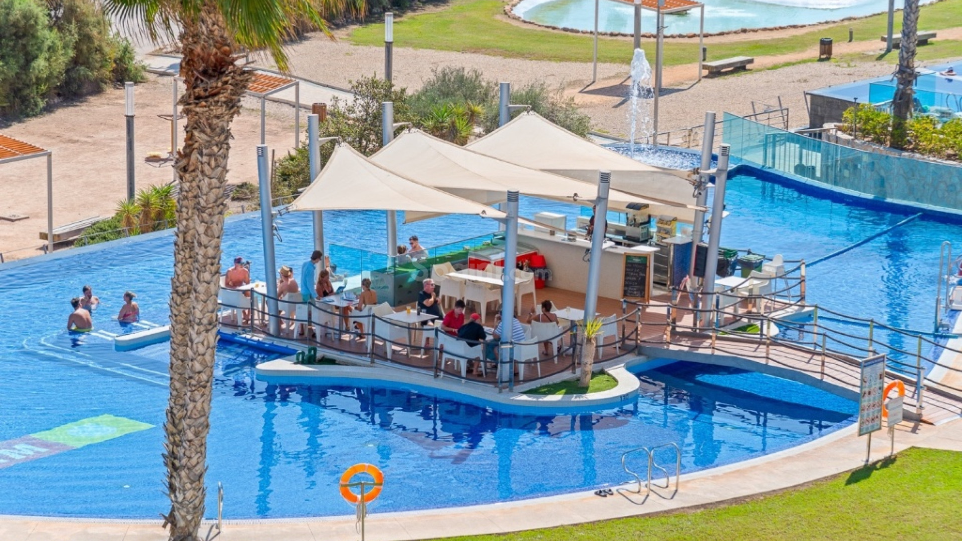 Resale - Apartment -
Punta Prima