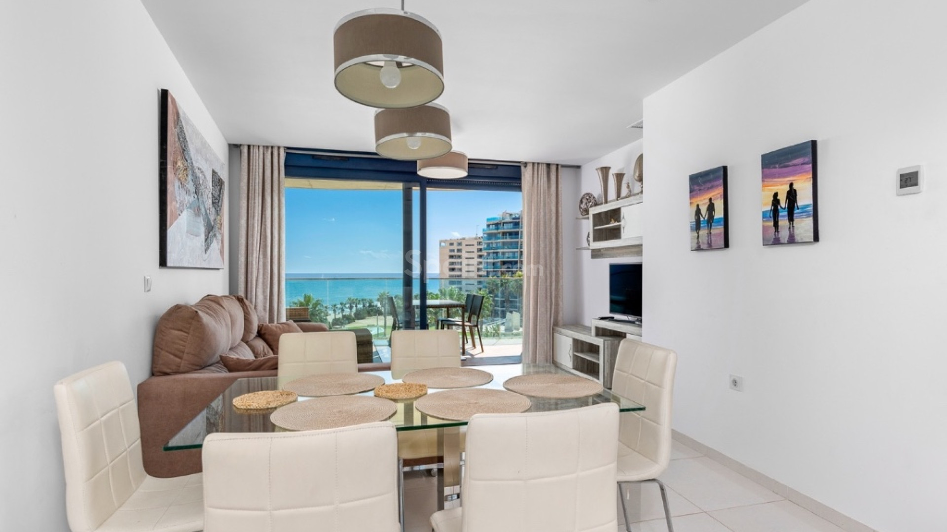 Resale - Apartment -
Punta Prima