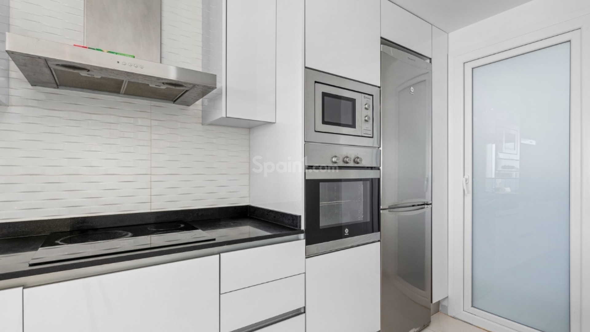 Resale - Apartment -
Punta Prima