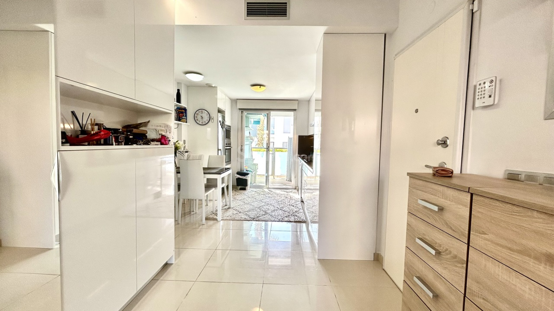 Resale - Apartment -
Punta Prima