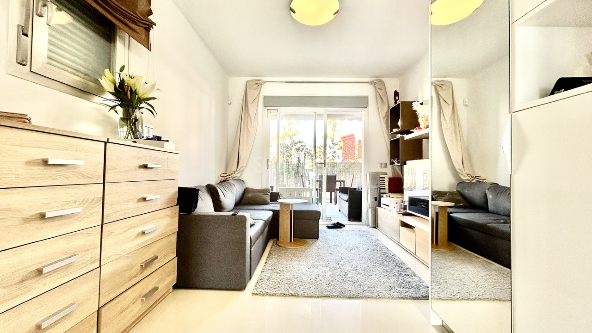 Resale - Apartment -
Punta Prima