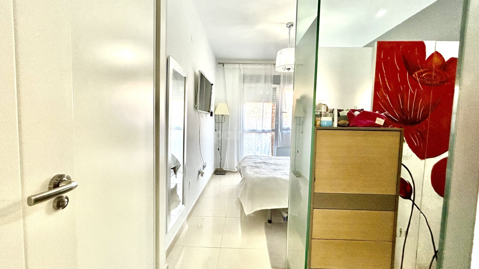 Resale - Apartment -
Punta Prima