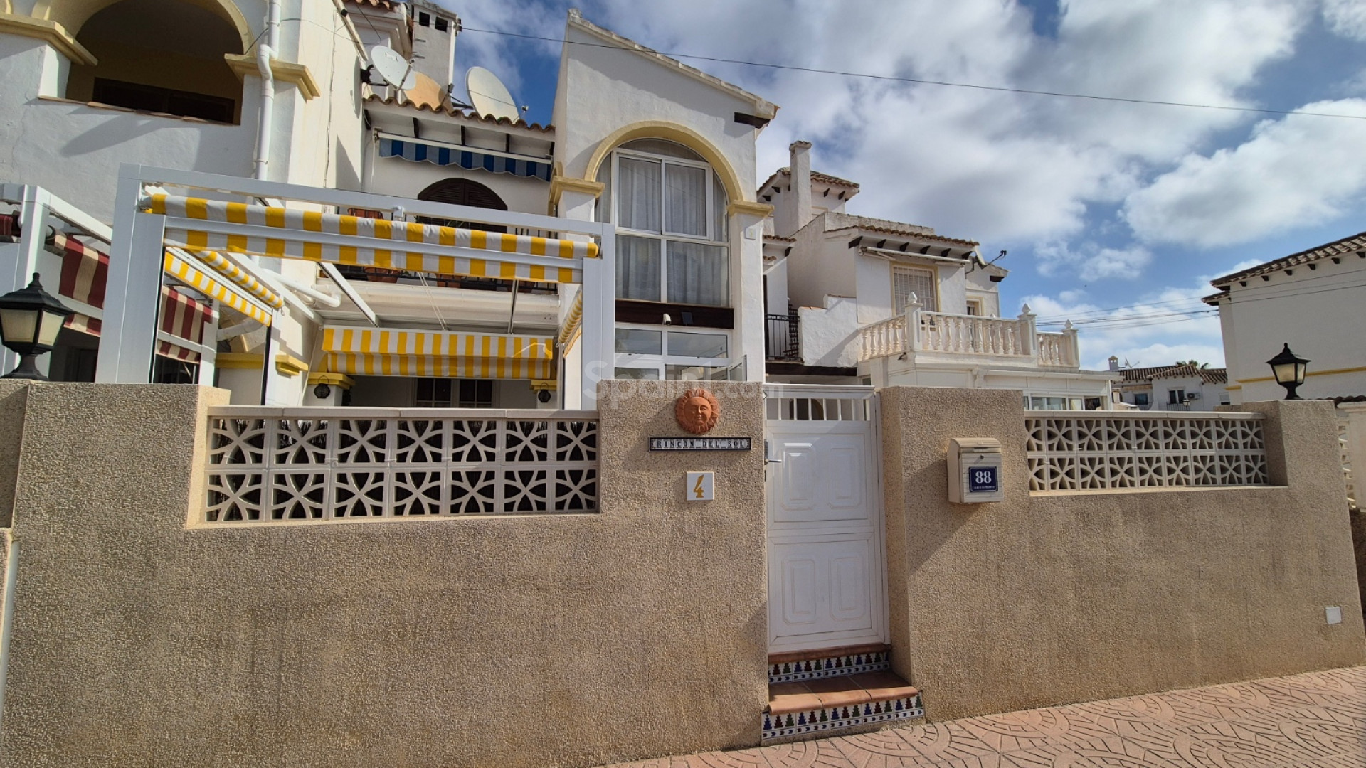 Resale - Apartment -
San Miguel de Salinas - Costa Blanca Sur
