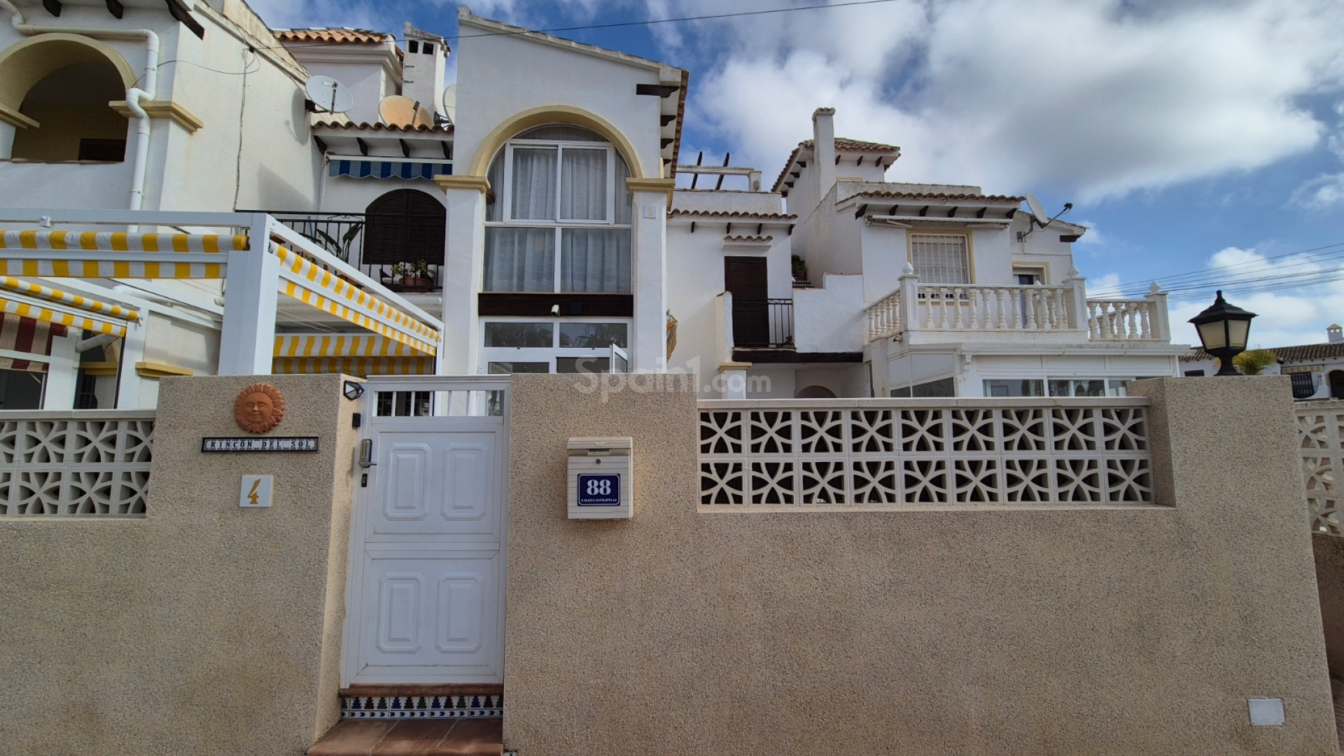Resale - Apartment -
San Miguel de Salinas - Costa Blanca Sur