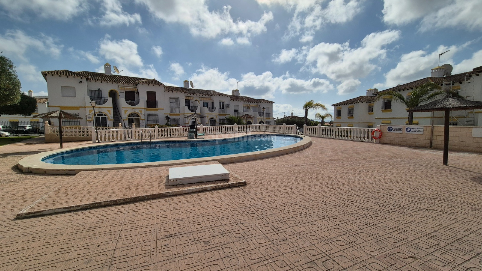 Resale - Apartment -
San Miguel de Salinas - Costa Blanca Sur