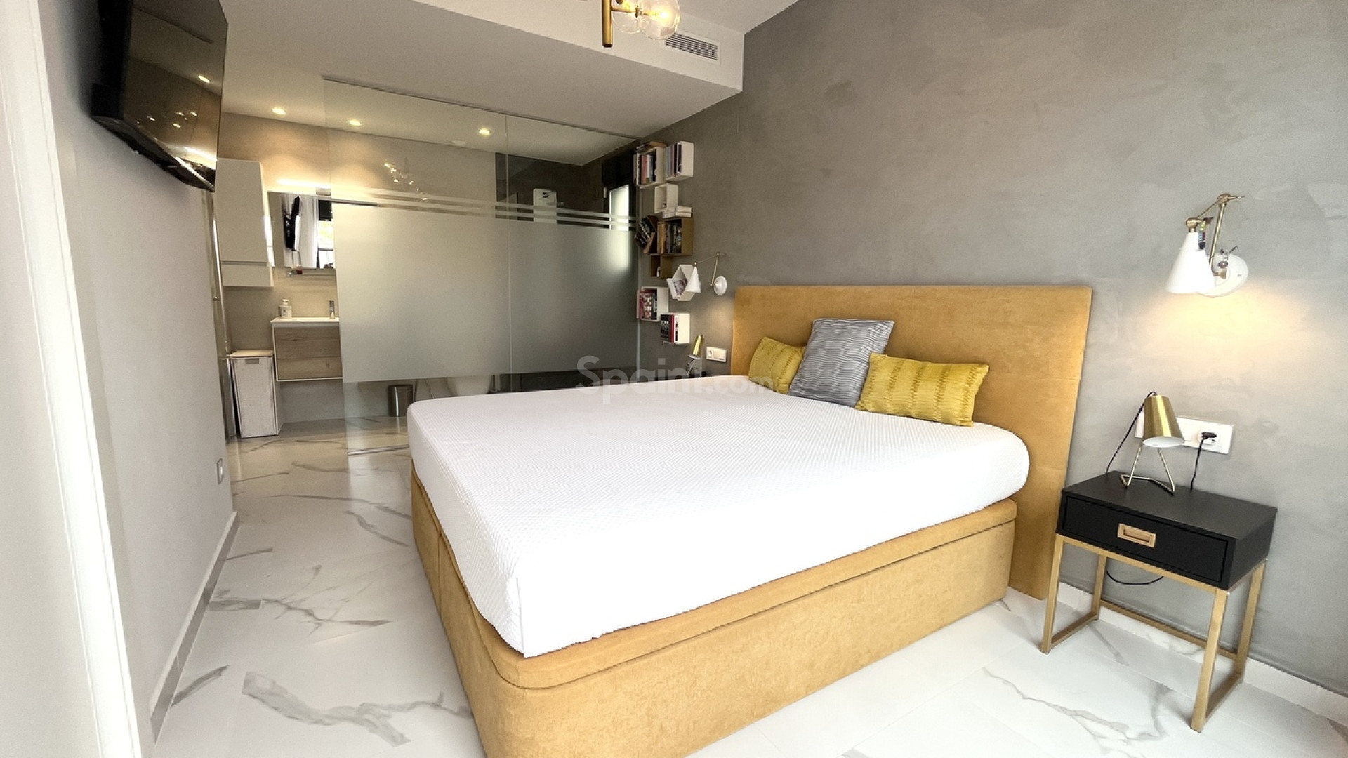 Resale - Apartment -
San Miguel de Salinas