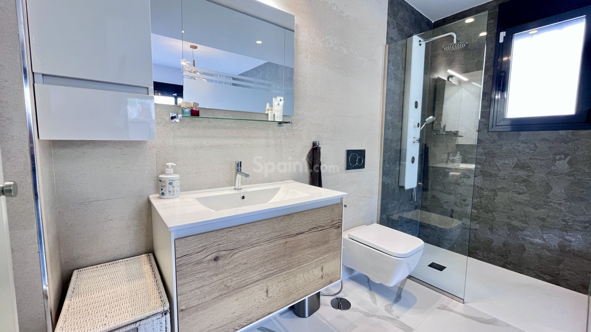 Resale - Apartment -
San Miguel de Salinas