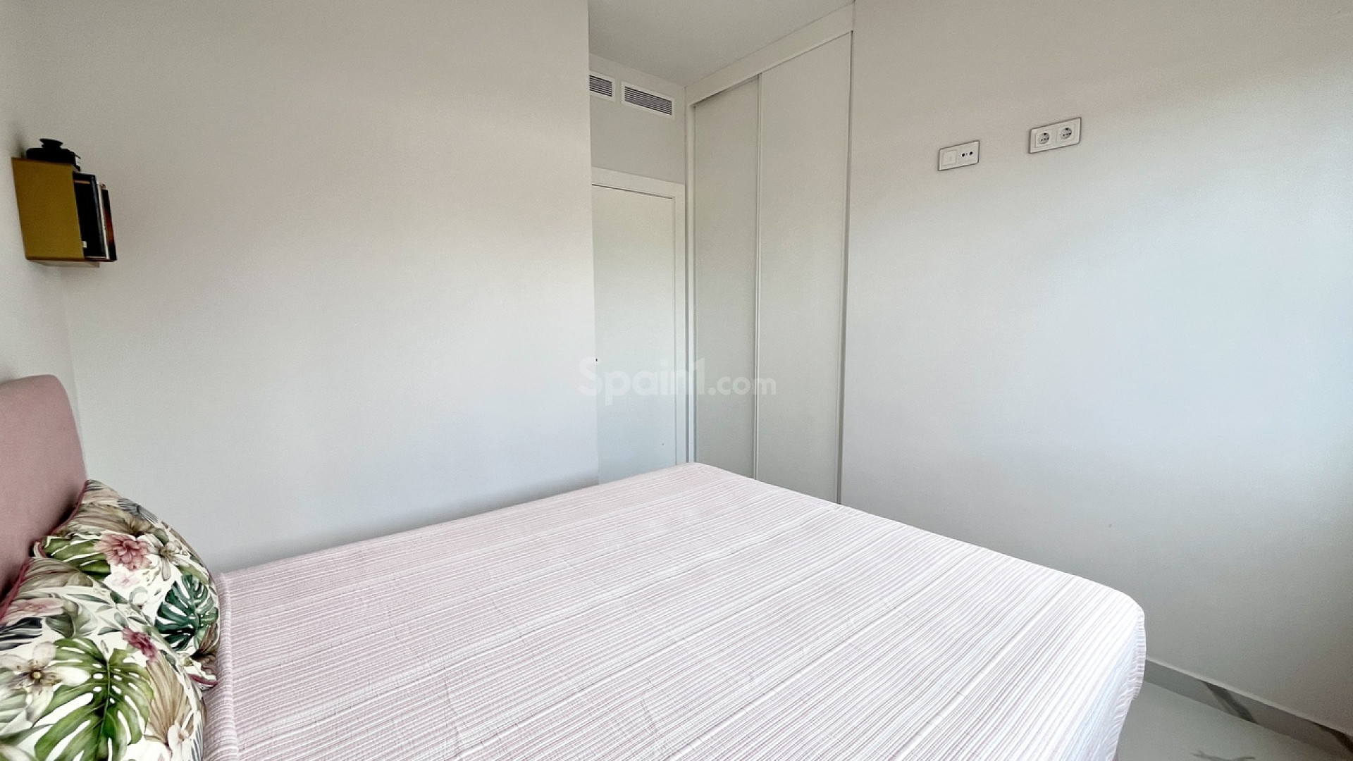 Resale - Apartment -
San Miguel de Salinas