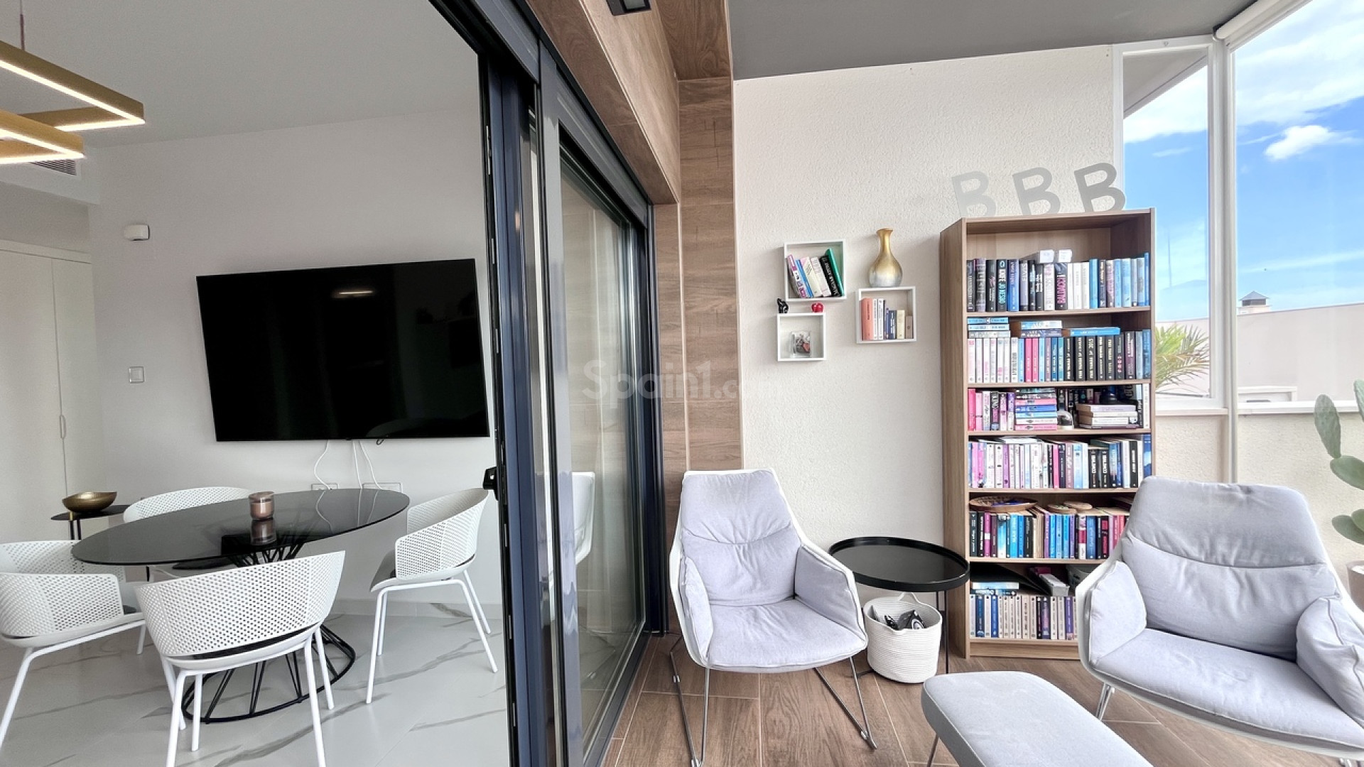 Resale - Apartment -
San Miguel de Salinas