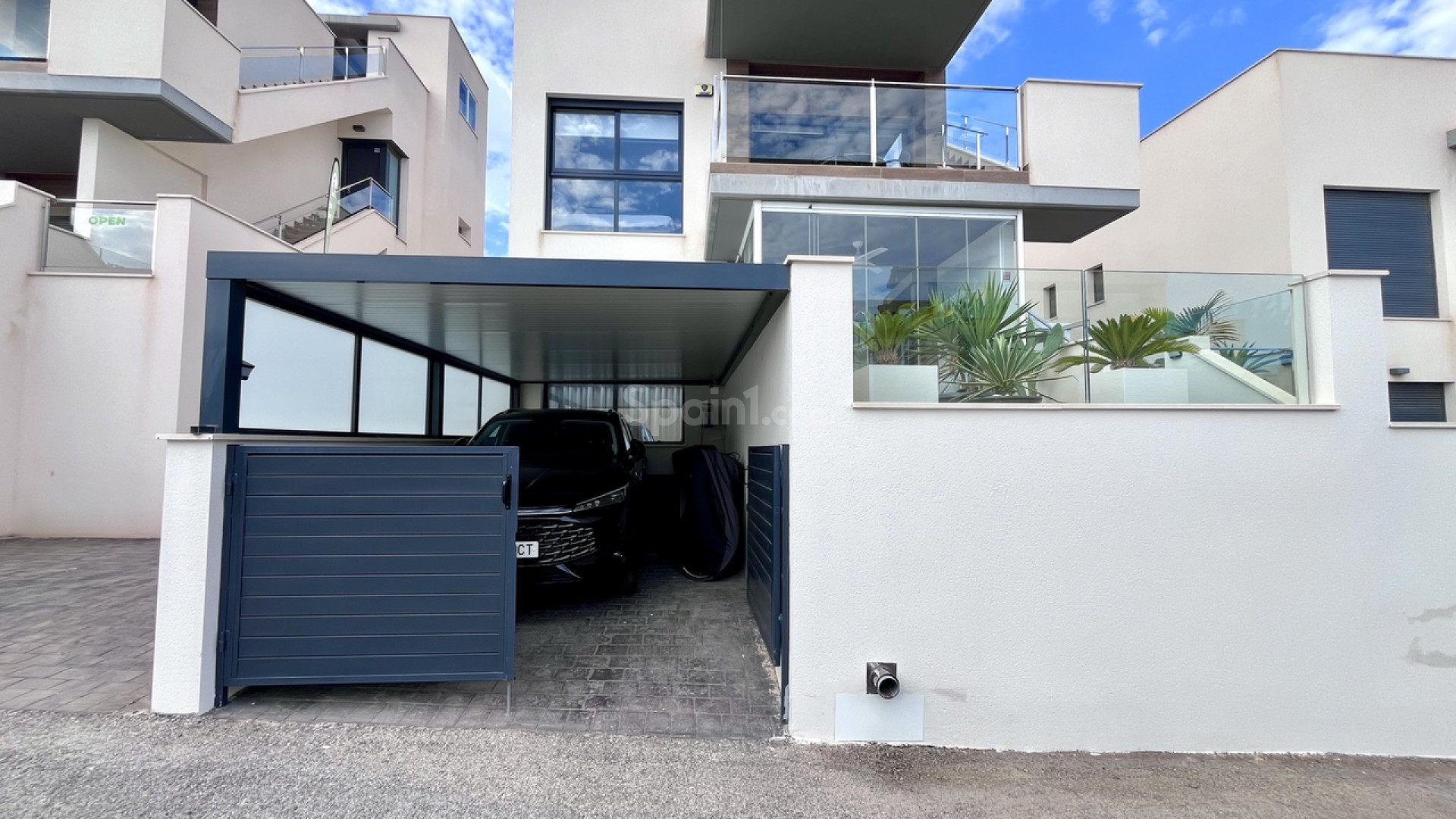 Resale - Apartment -
San Miguel de Salinas