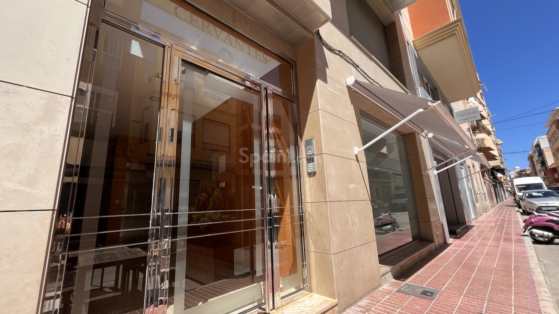 Resale - Apartment -
Santa Pola