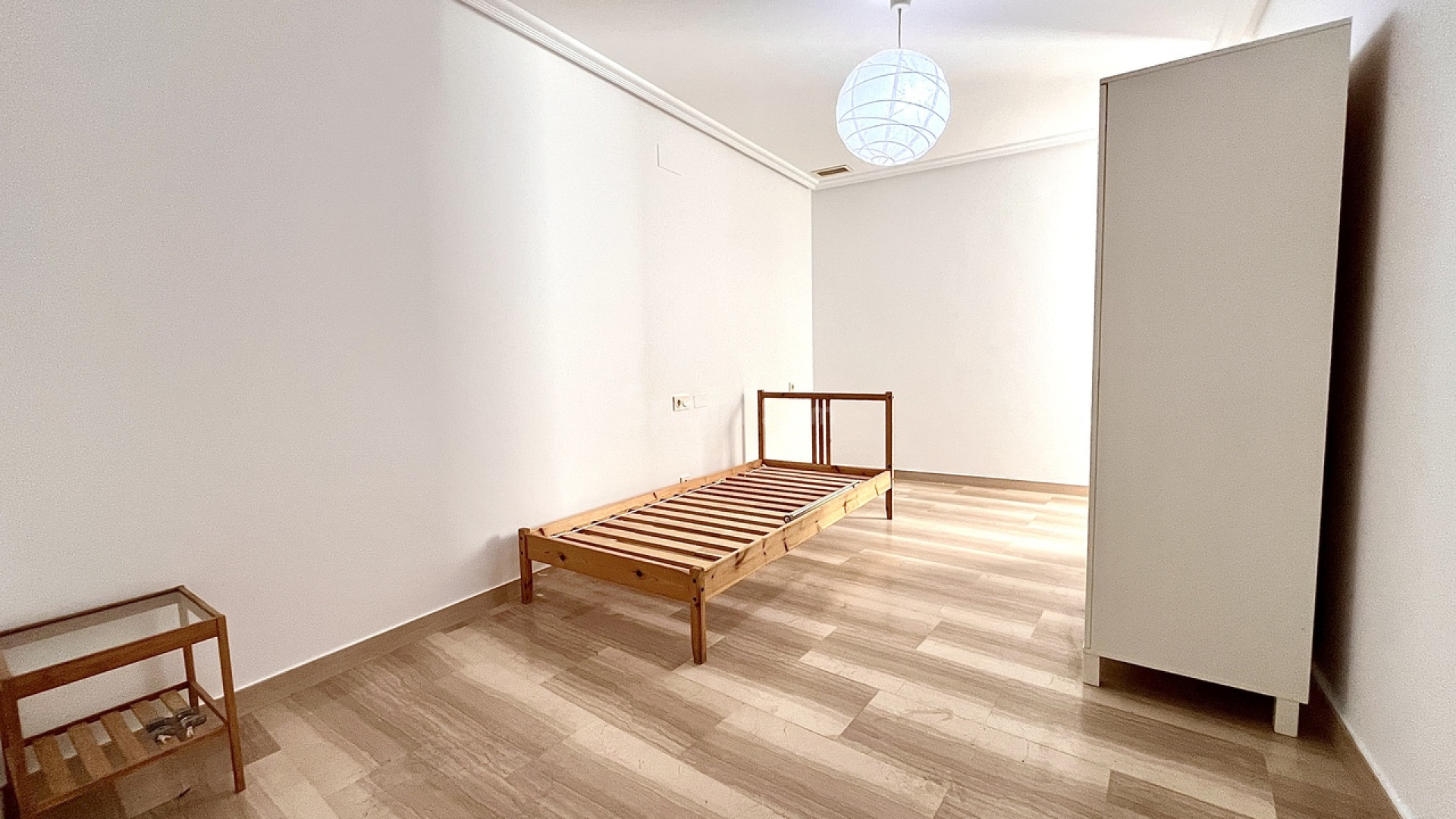 Resale - Apartment -
Santa Pola