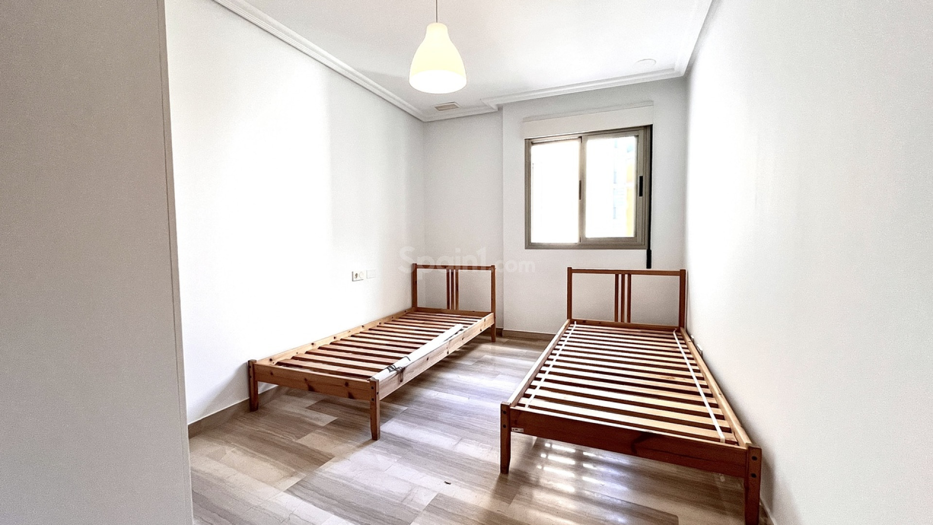 Resale - Apartment -
Santa Pola