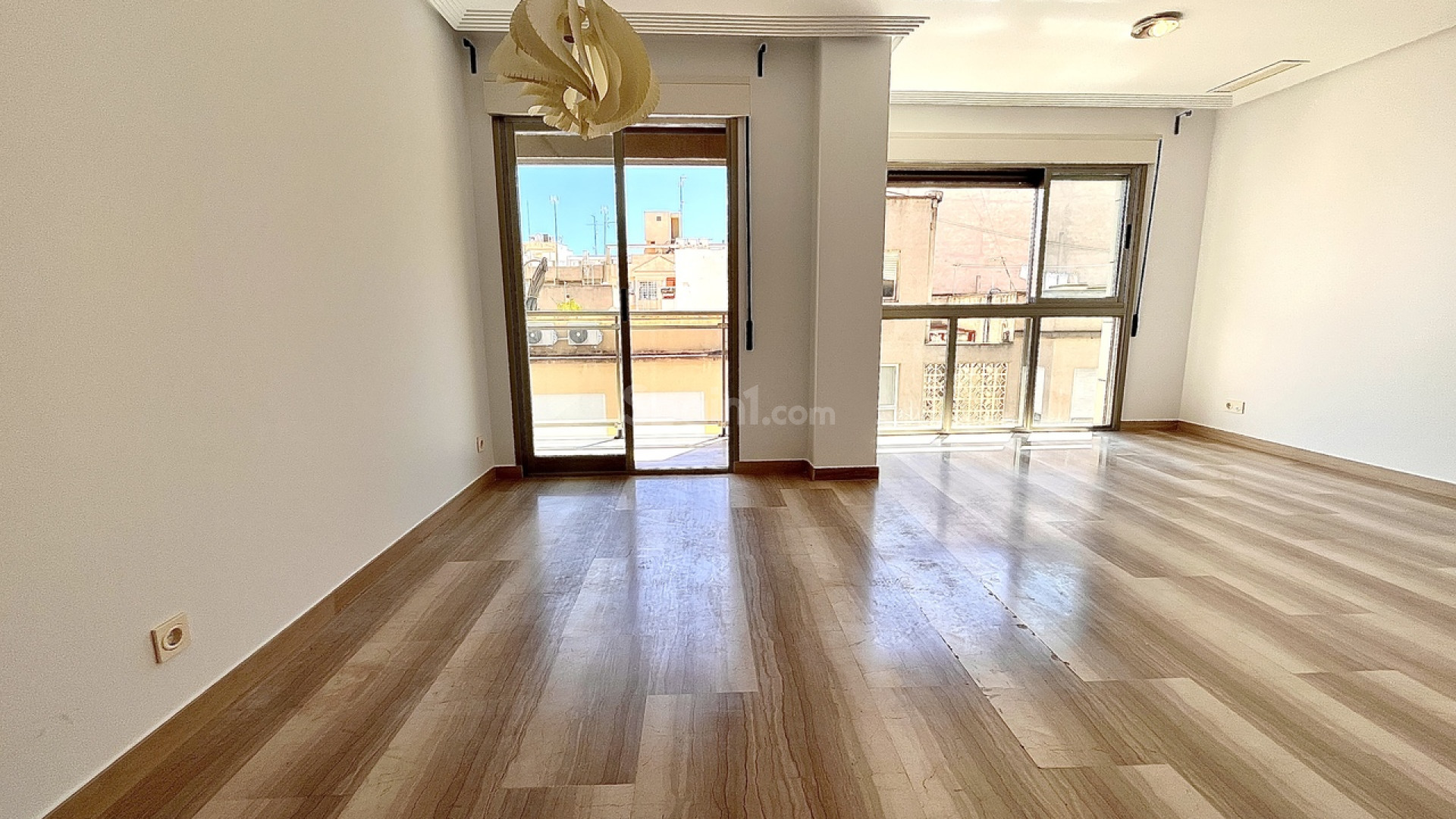 Resale - Apartment -
Santa Pola