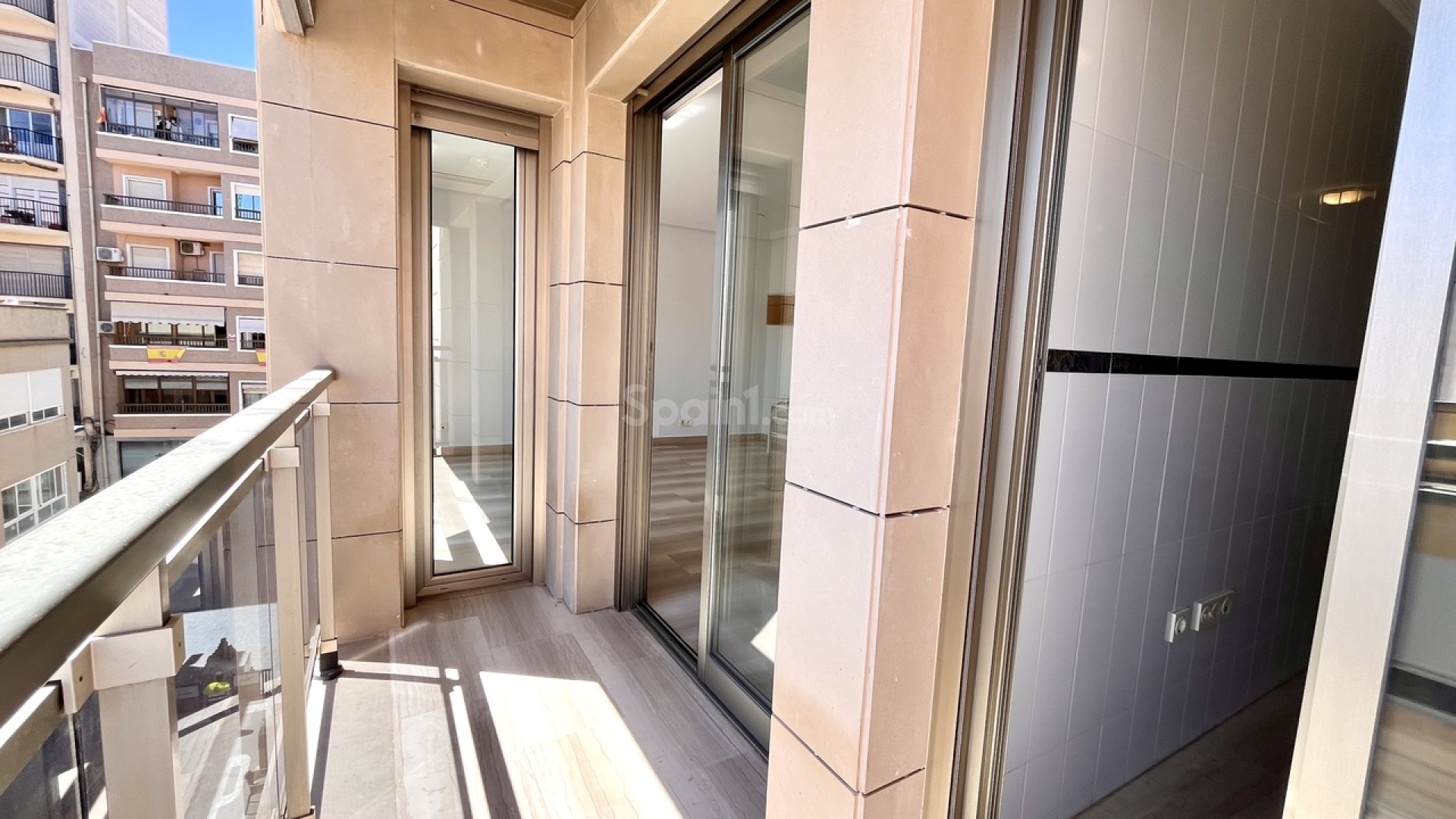 Resale - Apartment -
Santa Pola