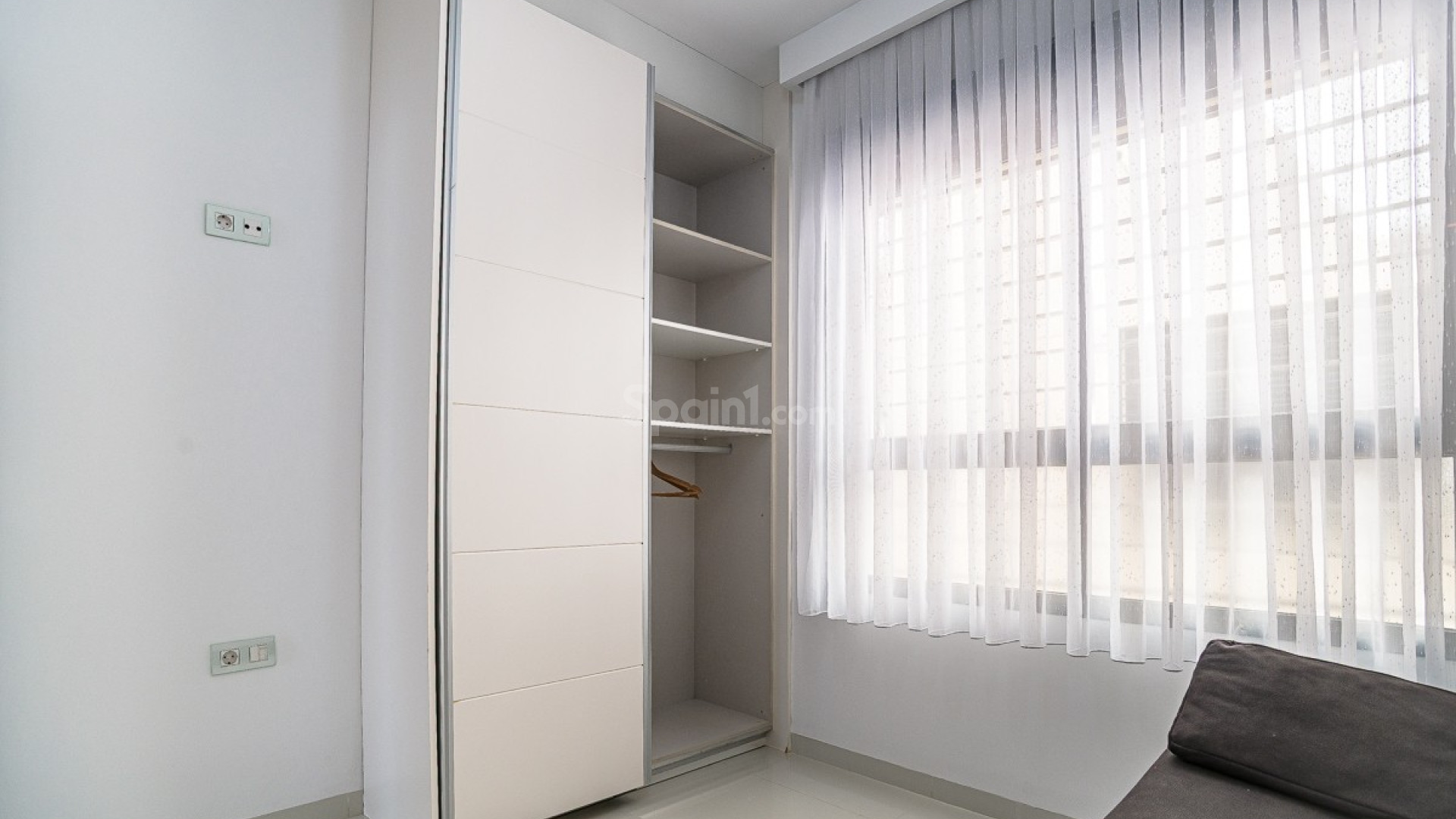 Resale - Apartment -
TORRE DE LA HORARADA
