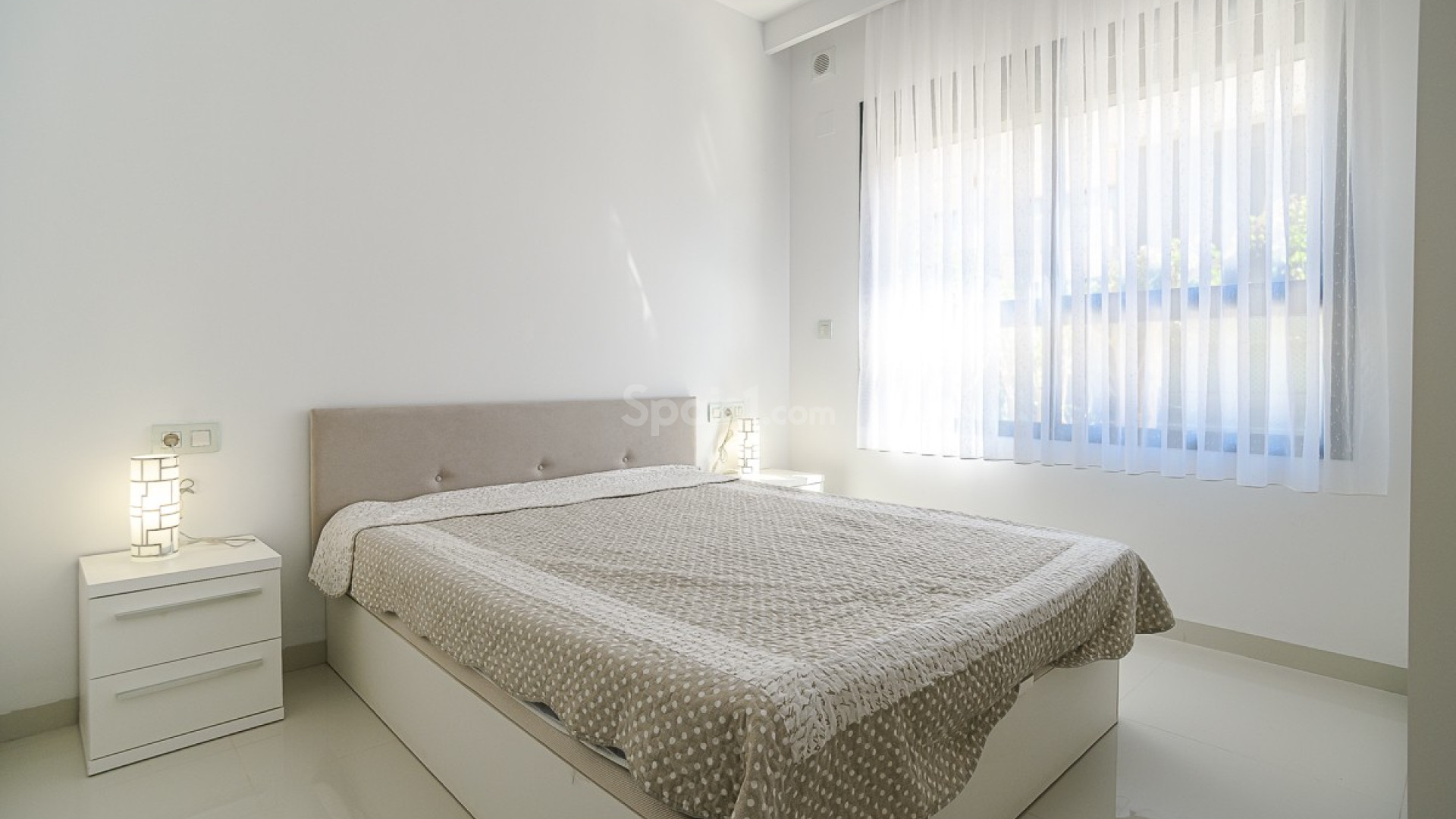 Resale - Apartment -
TORRE DE LA HORARADA