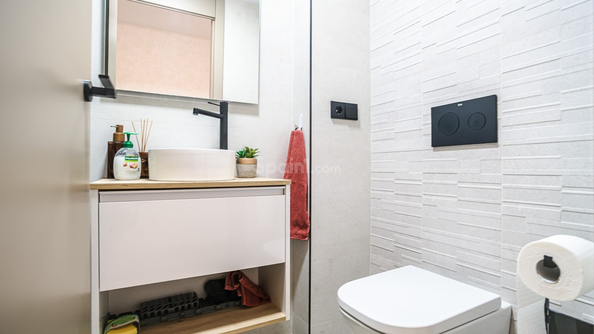 Resale - Apartment -
TORREVIEJA - Acequion