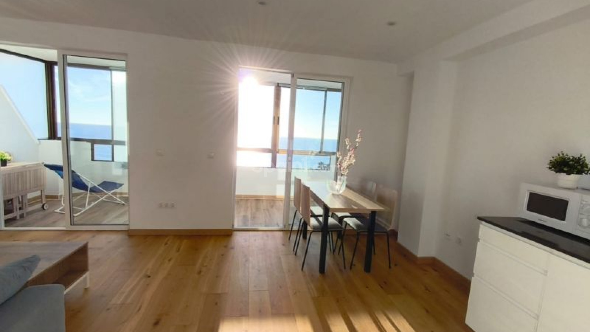 Resale - Apartment -
Torrevieja - Cabo Cervera