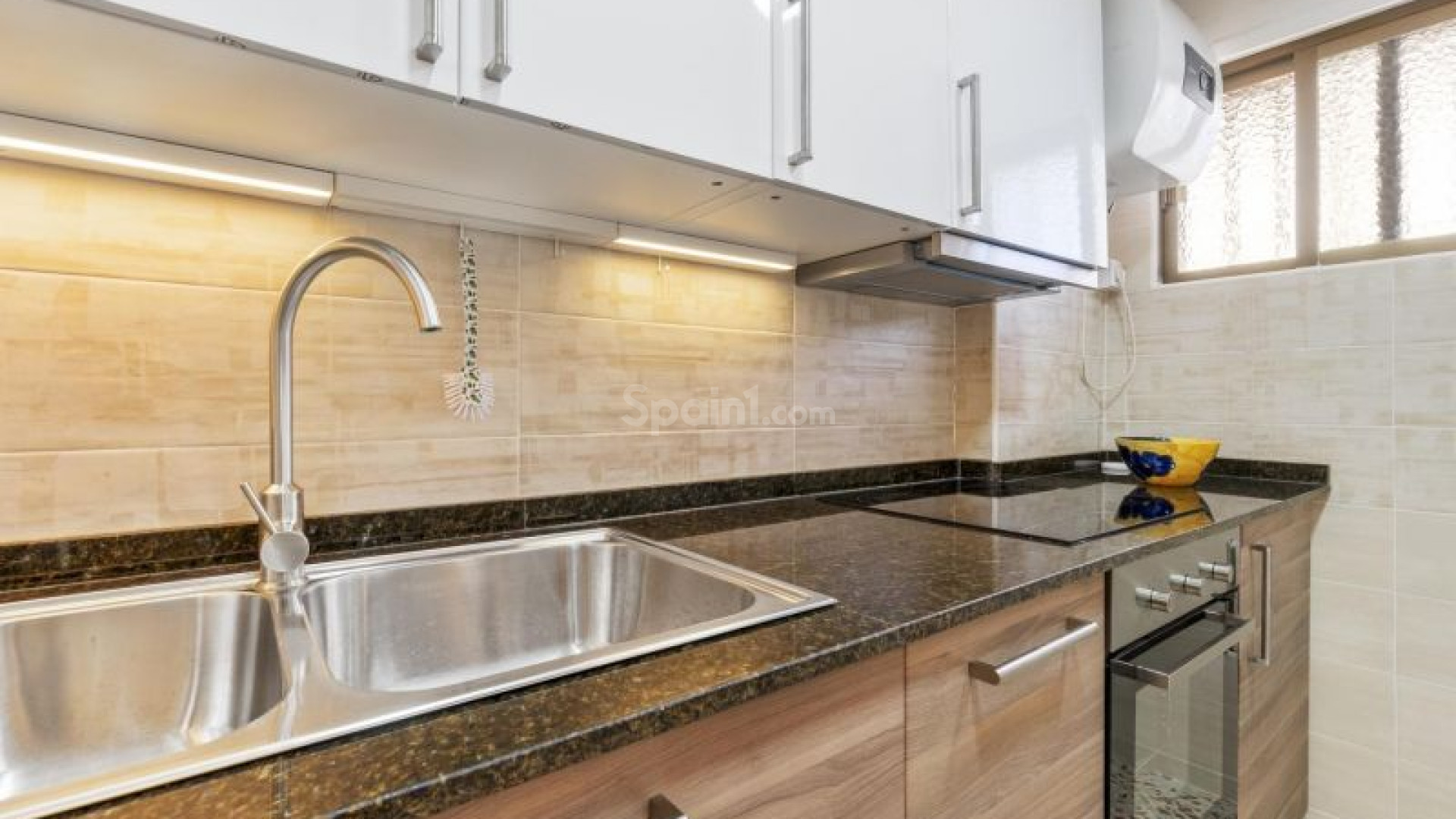 Resale - Apartment -
Torrevieja - Cabo Cervera