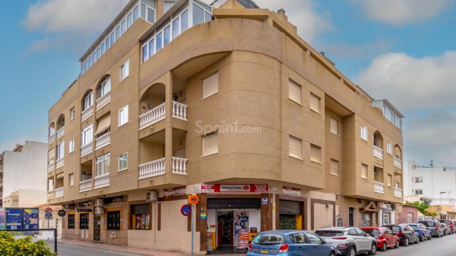 Resale - Apartment -
Torrevieja - Center