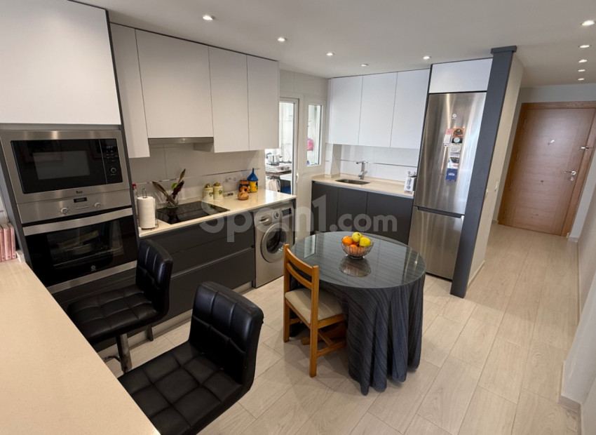 Resale - Apartment -
Torrevieja - Costa Blanca Sur