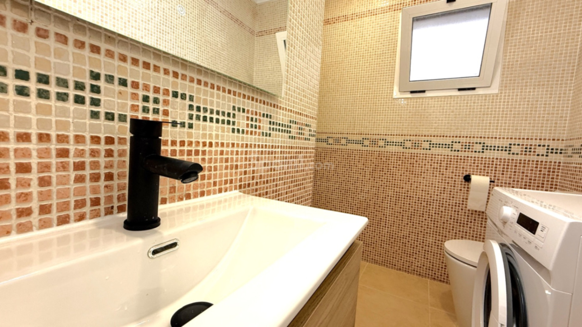 Resale - Apartment -
Torrevieja - Costa Blanca Sur