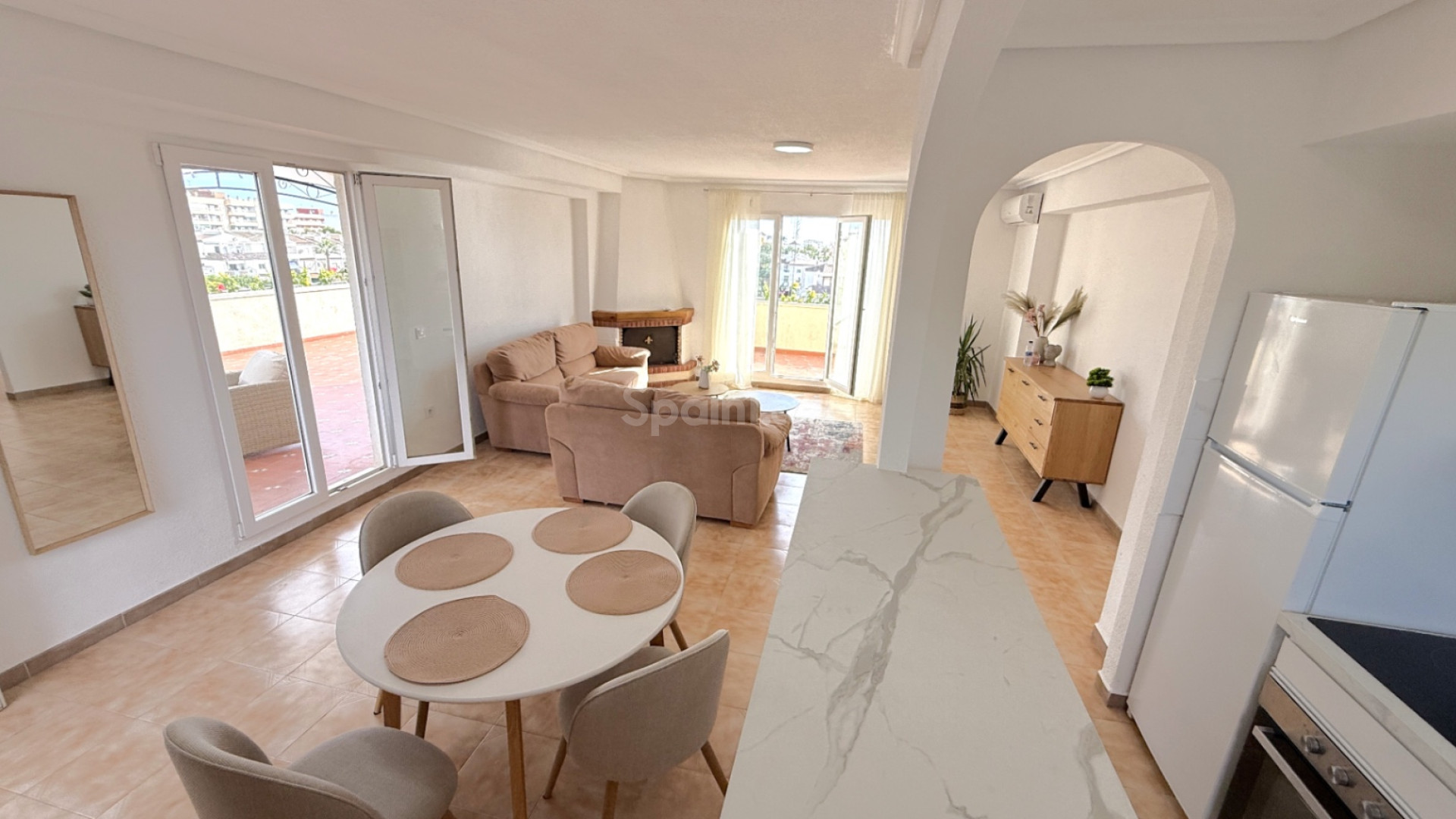 Resale - Apartment -
Torrevieja - Costa Blanca Sur