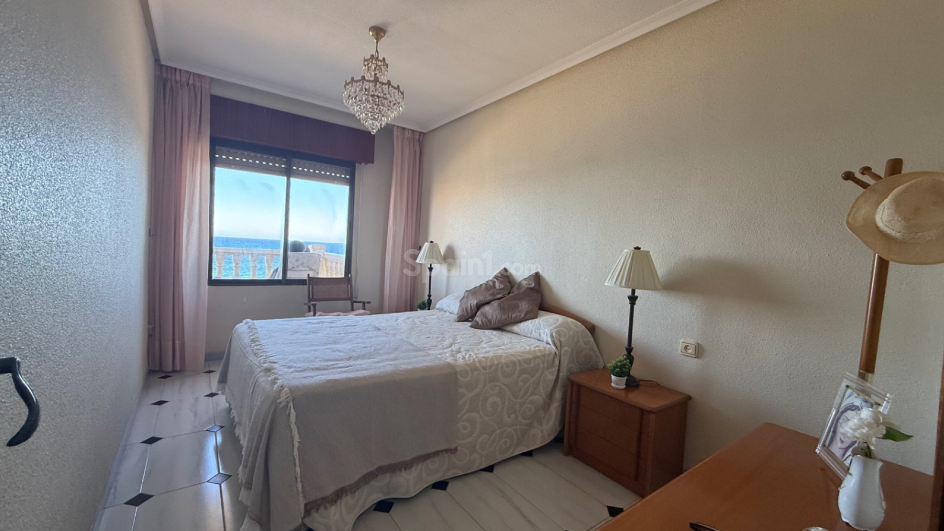 Resale - Apartment -
Torrevieja - Costa Blanca Sur