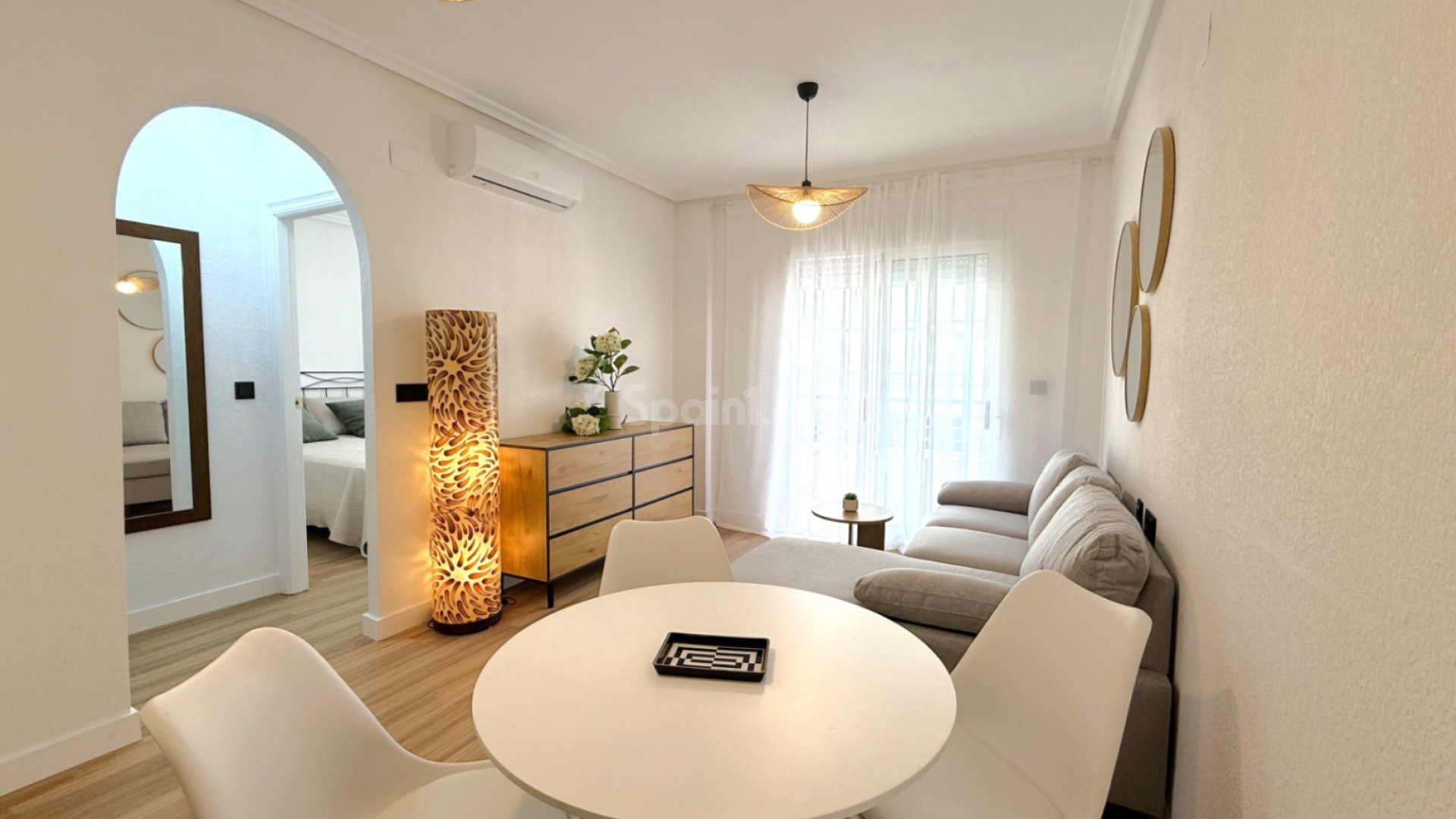 Resale - Apartment -
Torrevieja - Costa Blanca Sur