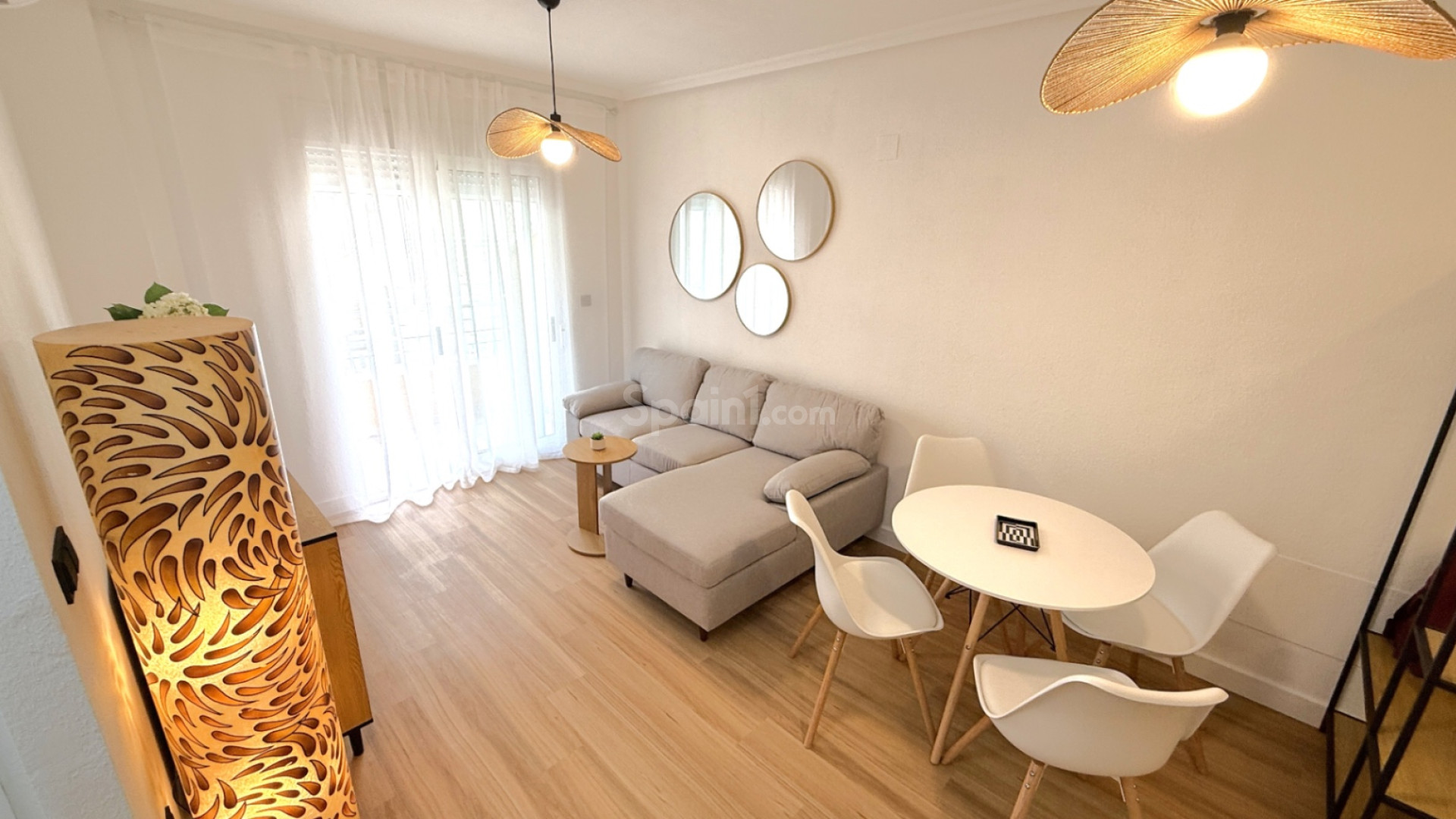 Resale - Apartment -
Torrevieja - Costa Blanca Sur