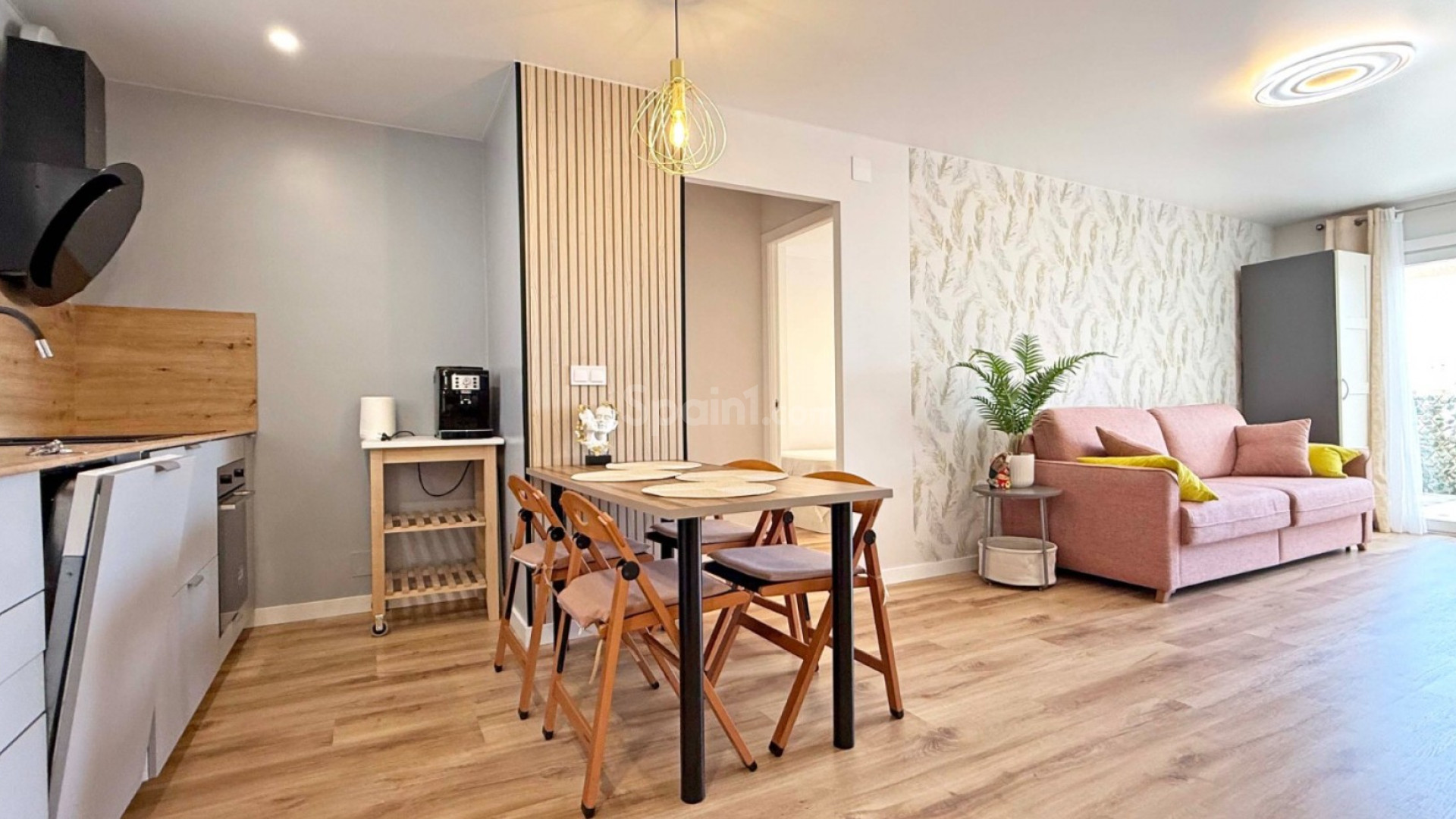 Resale - Apartment -
Torrevieja - El Acequión - Los Náufragos