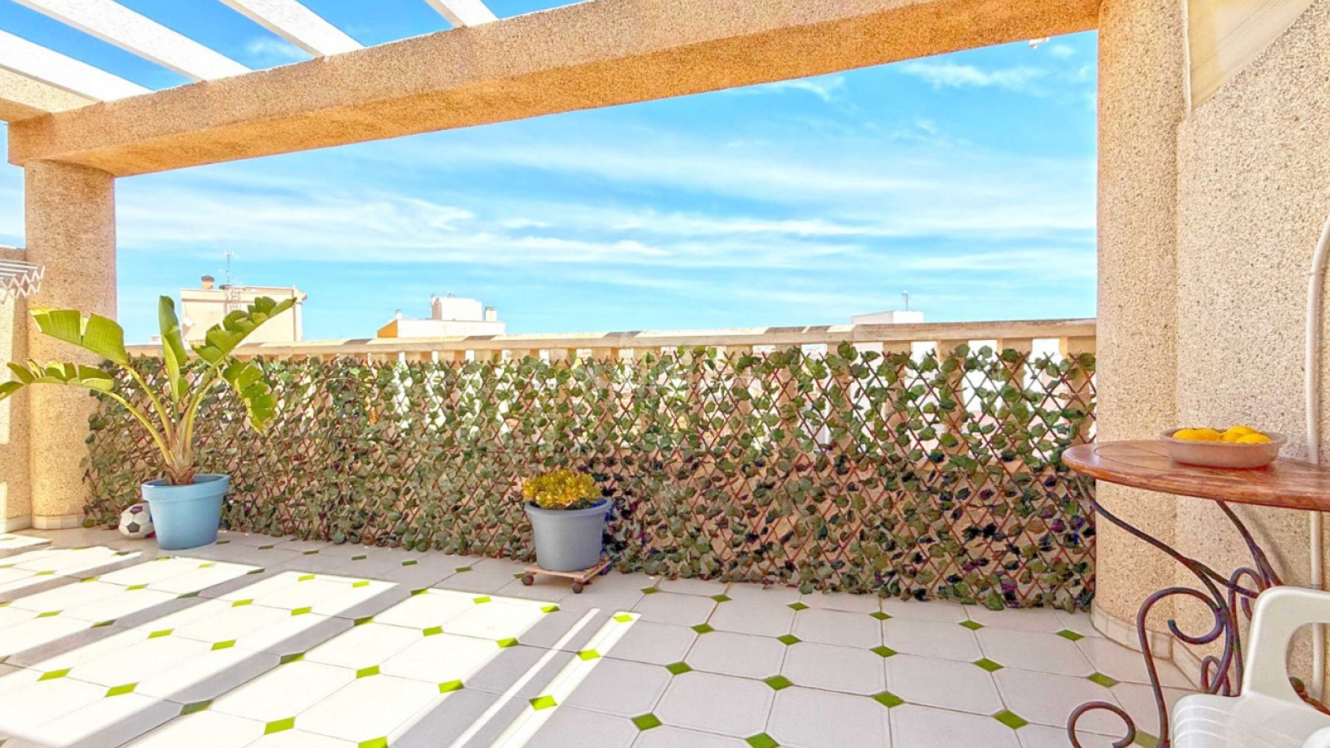 Resale - Apartment -
Torrevieja - El Acequión - Los Náufragos
