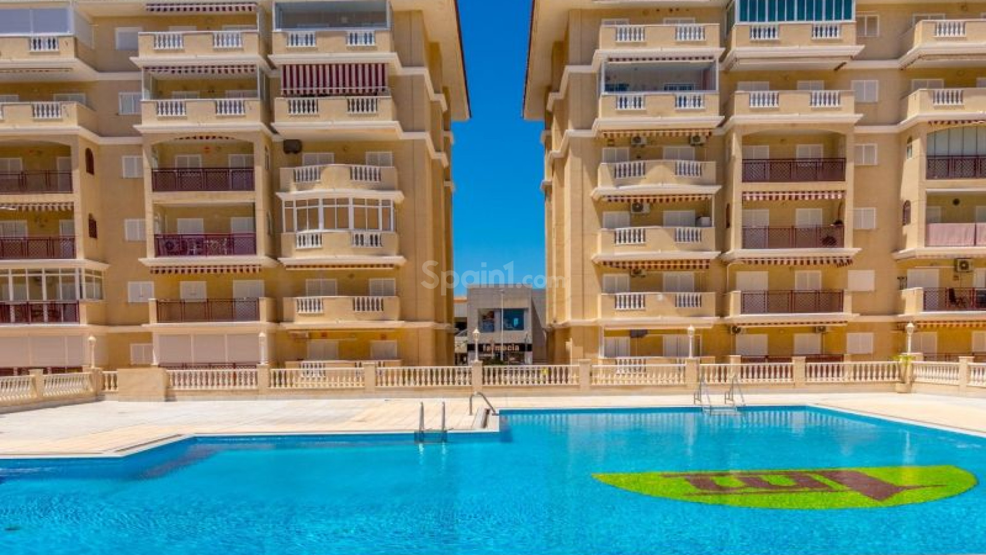 Resale - Apartment -
Torrevieja - La Mata