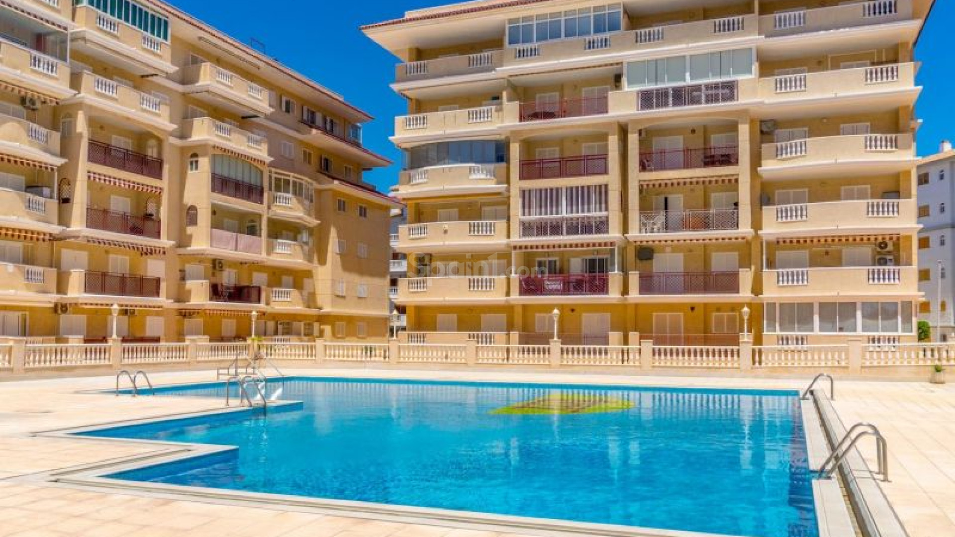 Resale - Apartment -
Torrevieja - La Mata