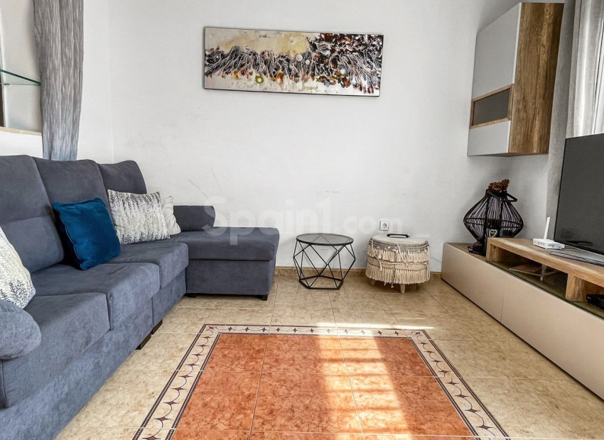 Resale - Apartment -
Torrevieja - La Siesta - El Salado -  Torreta