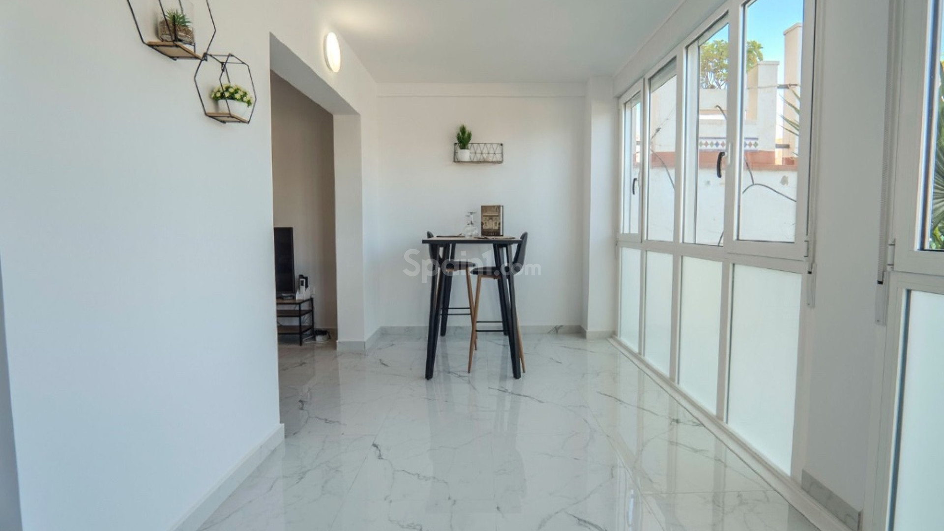 Resale - Apartment -
Torrevieja - La Veleta