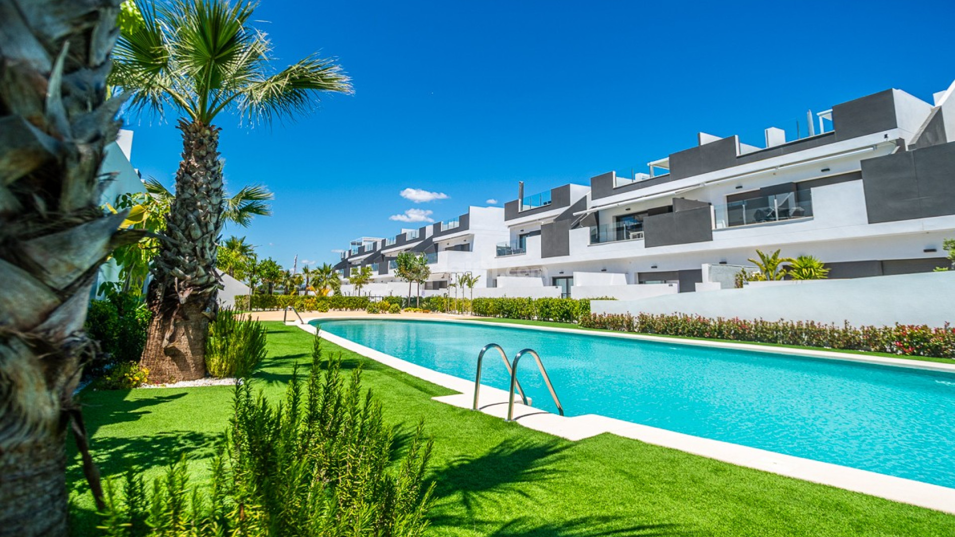 Resale - Apartment -
TORREVIEJA - Los Balcones