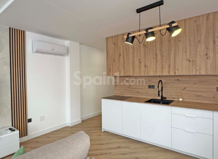 Resale - Apartment -
Torrevieja - Parque las naciones